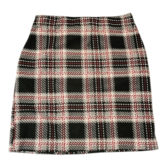 Plaid Black and Red Women's Skirt - Picture 1 of 3